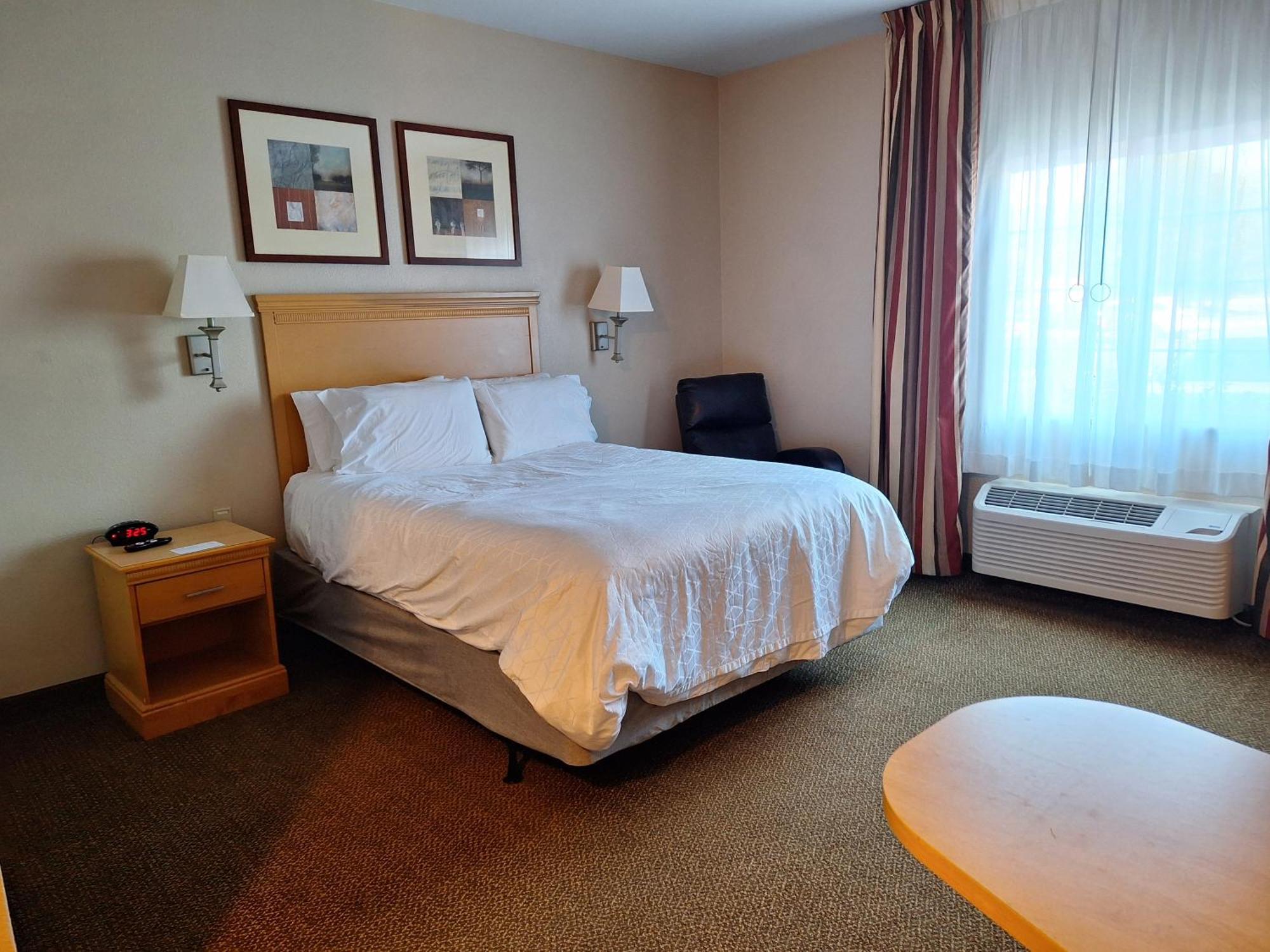 Candlewood Suites Junction City - Ft. Riley By Ihg Kültér fotó