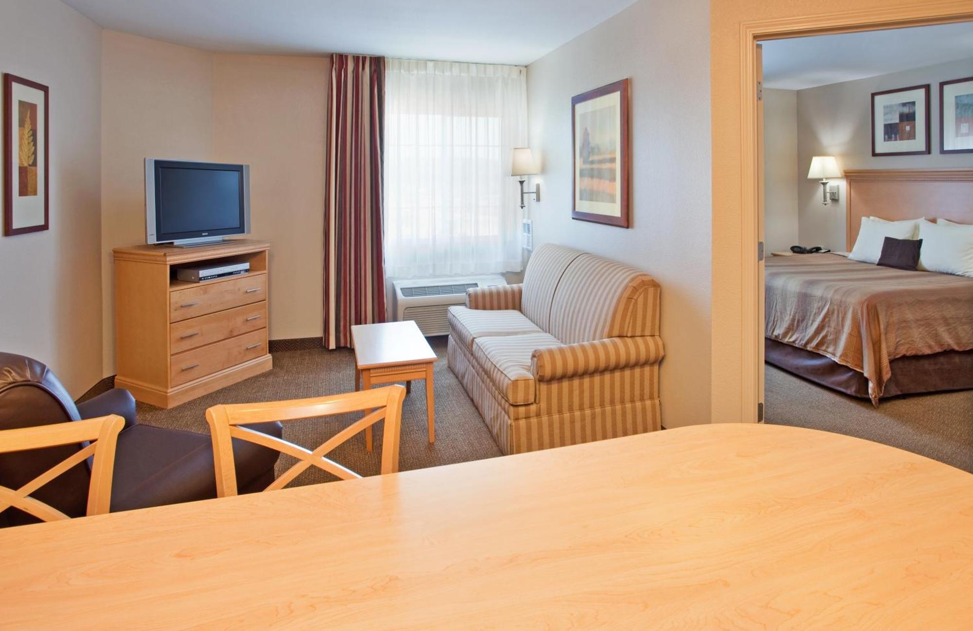 Candlewood Suites Junction City - Ft. Riley By Ihg Kültér fotó