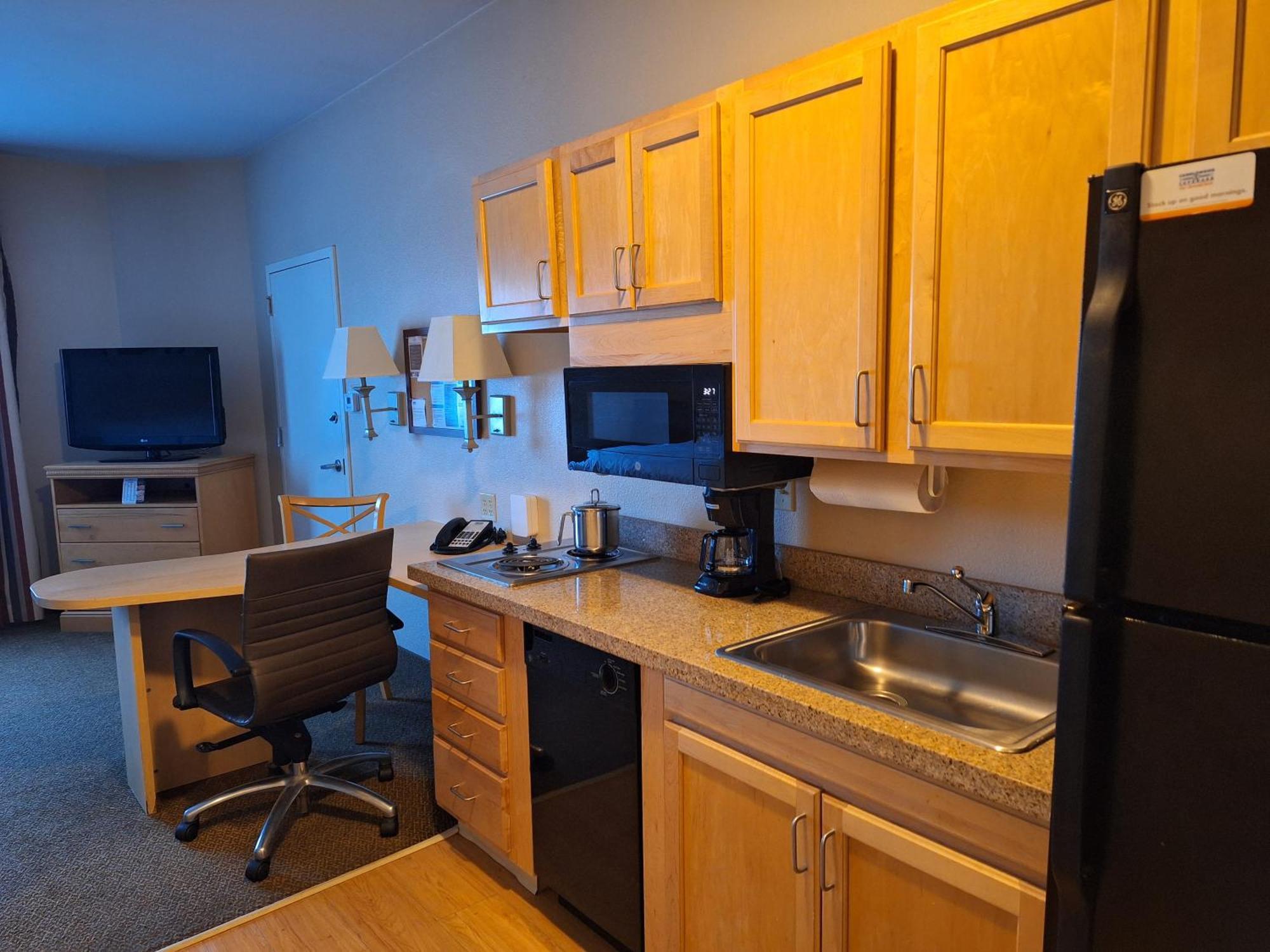 Candlewood Suites Junction City - Ft. Riley By Ihg Kültér fotó